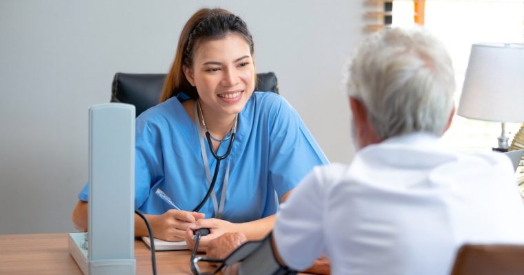 Bí quyết tăng năng lượng cho người cao tuổi bền vững