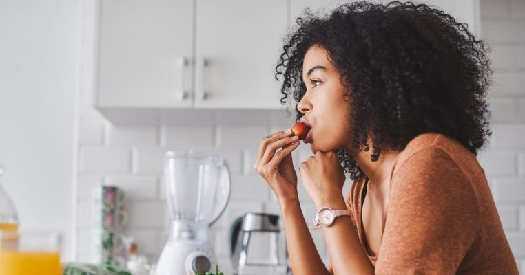 Thiếu năng lượng ăn gì? Gợi ý thực phẩm bổ sung protein hiệu quả