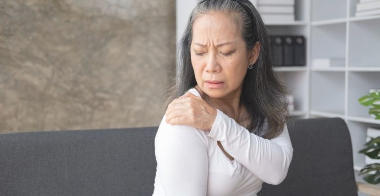 Loãng xương sau mãn kinh